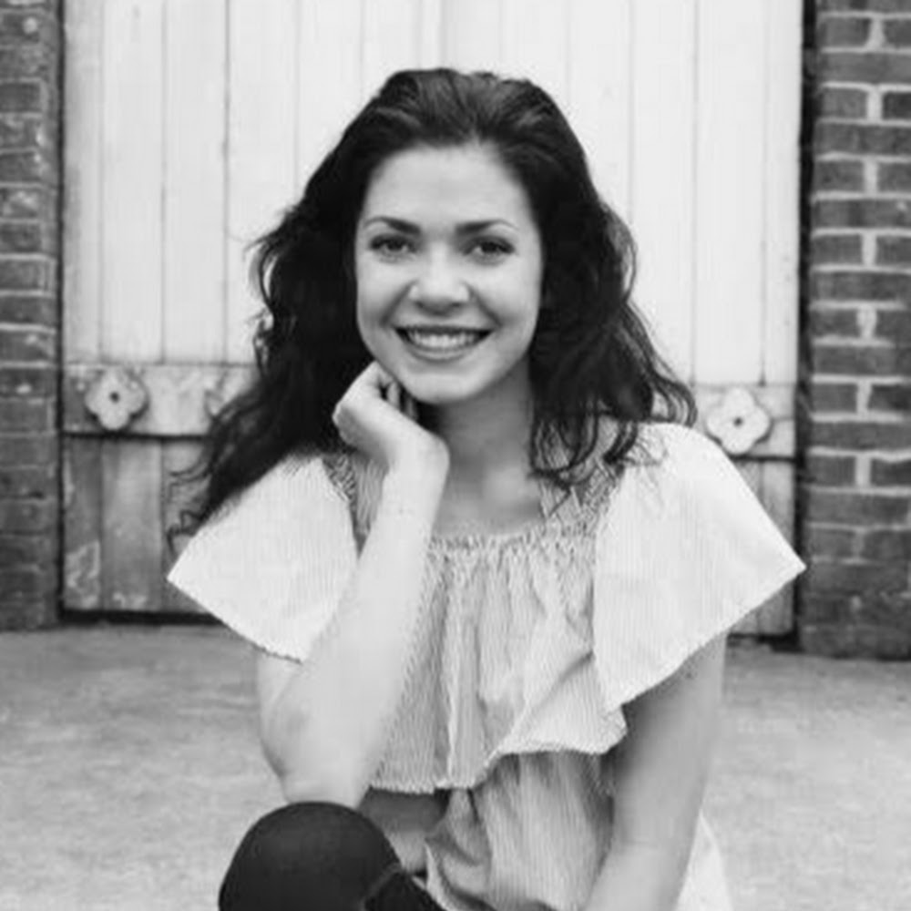 Meet your Posher, Laura eleanor